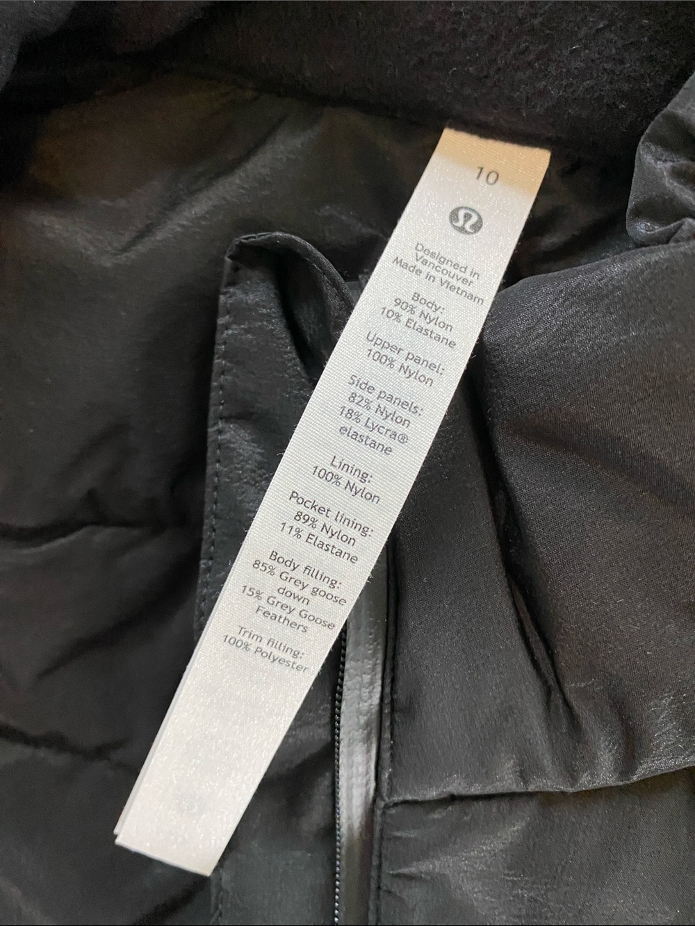 lululemon athletica Black Quilted Hybrid Vest - Picture 2 of 6